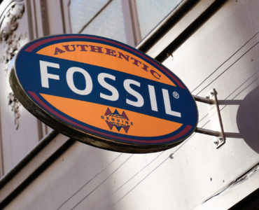 Bordeaux , Aquitaine / France - 11 21 2020 : fossil sign and text logo front of store fashion clothing and watches accessories shop